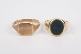 Two 9ct gold signet rings.