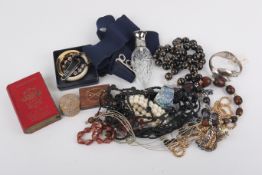 An assortment of costume jewellery and collectables.