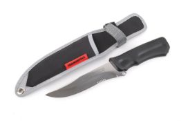 A Tramontina hunting knife with a scabbard. Total length of the knife 26cm.