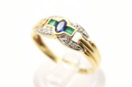 A hallmarked 18ct gold dress ring.