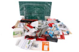 A collection of assorted 00 gauge model railway layout accessory kits.