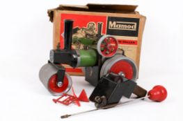 A Mamod S.R.1 steam roller. In the original box.