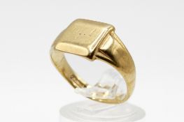A hallmarked 9ct gold signet ring with square head. Slightly misshapen size R, gross weight 4.6g.