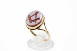 An unmarked yellow metal Masonic seal signet ring. The seal circa 1.2cm x 1.