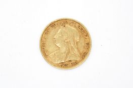 A 1900 half sovereign coin. Weight 4g.