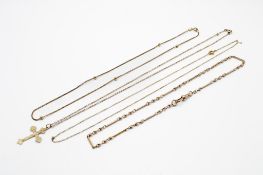 A small group of 9ct and yellow metal jewellery.