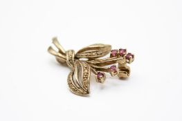 A 9ct gold bouquet brooch.