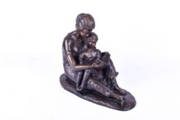 Doreen Kern (1931) - 'Mother and child' bronze statue. Stamped JP 76.