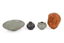 A small group of Chinese and Japanese collectables.