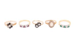Five stone set 9ct gold and yellow metal dress rings.