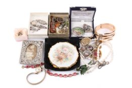 A small group of costume jewellery and a little small silver.