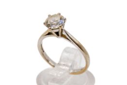 An 18ct white gold and colourless stone solitaire ring.