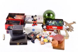 A lot of miscellaneous of assorted ephemera and collectables.