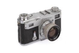 A Zeiss Ikon Contax II 35mm Rangefinder Camera. Chrome. Serial number G.12408.
