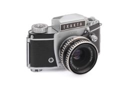 An Ihagee Exakta Varex IIb 35mm SLR Camera. Chrome. Serial number 1059197.