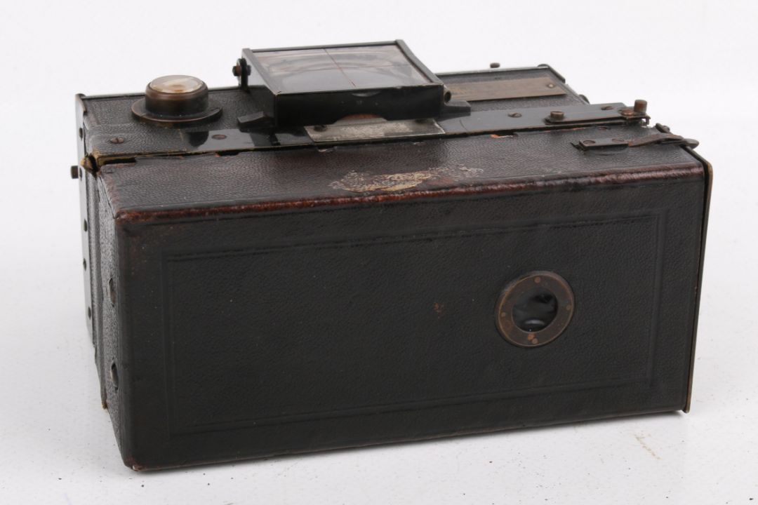 A vintage Macris Boucher Nil Melior stereoscopic film camera, circa 1912-1928. - Image 3 of 3
