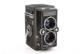 A Rollei Magic II 6x6 medium format TLR camera. Serial number 2540274.