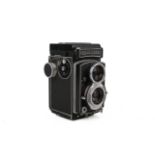 A vintage Rolleicord Vb TLR medium format film camera.