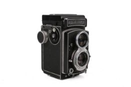 A vintage Rolleicord Vb TLR medium format film camera.