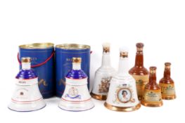 Seven bottles of Bell's Scotch Whisky, (5x 75cl and 2x 18.9cl).