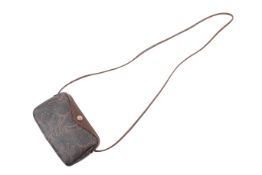 A Liz Claiborne vintage shoulder bag.