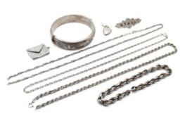 A small group of silver and white metal jewellery.