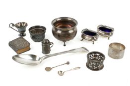 A group of silver and silver mounted items.