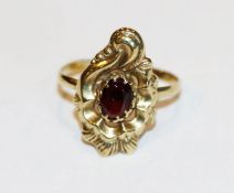 8 k Gelbgold Trachtenring mit Granat, 1,8 gr., Gr. 59
