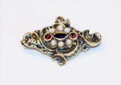 Trachten-Brosche, Sterlingsilber/vergoldet mit Perlen und Granaten, 3.5 cm x 2,5 cm