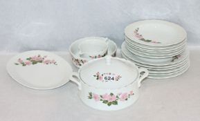 Eschenbach Speise-Serviceteile mit Blumendekor, 6 Speiseteller, 6 Suppenteller, Schüssel,