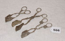 3 Silber Gebäckzangen mit Reliefdekor, 800 Silber, 63 gr., Gebrauchsspuren