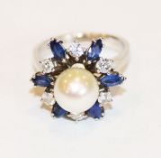 14 k Weißgold Ring mit Perle und 6 Brillanten und 6 Safiren, 6,73 gr., Gr. 54, klassische