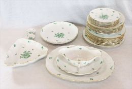 Herend Speise-Service, Dekor Nankin bouauet, grün, 6 Suppenteller, 7 Speiseteller, 6 Desserteller, 3