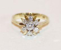14 k Gelbgold Ring mit 7 in Weißgold gefaßten Brillanten, zus. 0,50 ct., P Wesselton, mit Expertise,