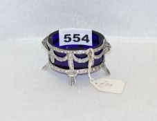 Sterlingsilber Salzgefäß mit blauem Glaseinsatz, London 1903, ohne Glas 59 gr.