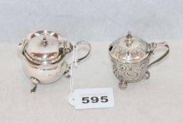 2 Sterlingsilber Senftöpfchen, ein Glas fehlt, 98 gr. ohne Glas, Gebrauchsspuren