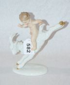 Wallendorf Porzellanfigur 'Kind auf Ziege', H 20 cm