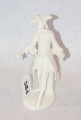 Nymphenburg Porzellanfigur 'Kavalier mit Zitrone', weiß glasiert, Entwurf von Franz Anton
