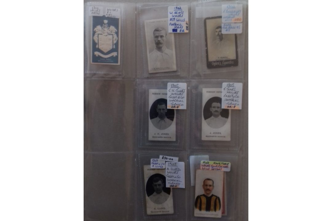 WOLVERHAMPTON WANDERERS TRADE & CIGARETTE CARD COLLECTION OVER 1,000 ITEMS - Image 5 of 16