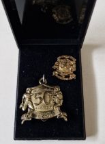MANCHESTER UNITED MUNICH 50TH ANNIVERSARY BOXED BADGE SET