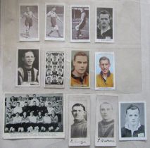 WOLVERHAMPTON WANDERERS VINTAGE CARDS X 24