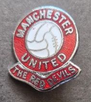 VINTAGE MANCHESTER UNITED BADGE