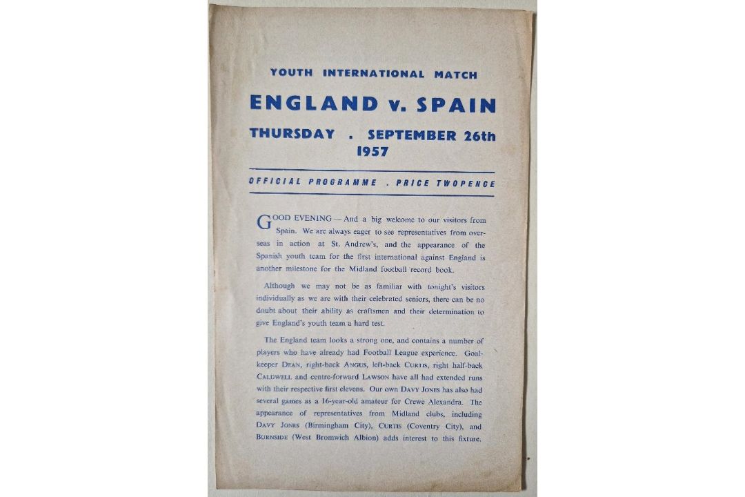 1957 ENGLAND V SPAIN YOUTH INTERNATIONAL PLAYED AT ST ANDREWS BIRMINGHAM CITY - Image 1 of 2