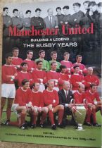 MANCHESTER UNITED BOOK SIGNED BY STEPNEY, CRERAND, DUNNE, ASTON, SADLER, SETTERS & GILES