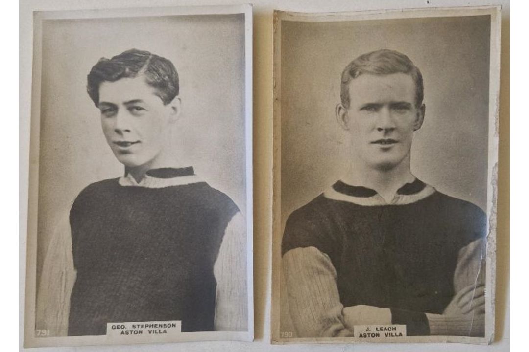 1920'S PINNACE FOOTBALL CABINET CARDS NUMBERS 791 & 790 ASTON VILLA