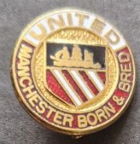 MANCHESTER UNITED BADGE