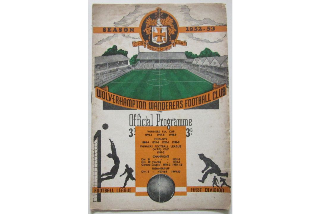 1952-53 FOOTBALL LGE V IRISH LGE PLAYED AT WOLVERHAMPTON WANDERERS - Image 1 of 2