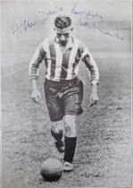 STANLEY MATTHEWS 1930'S AUTOGRAPHED STOKE CITY MAGAZINE PICTURE