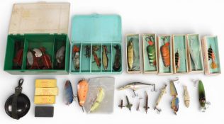 Mixed selection of vintage lures, spinners and plugs, including 4 x boxed examples, assorted quill