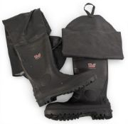Pair of Tuf Black Rubber Thigh Wading Boots, looking unused